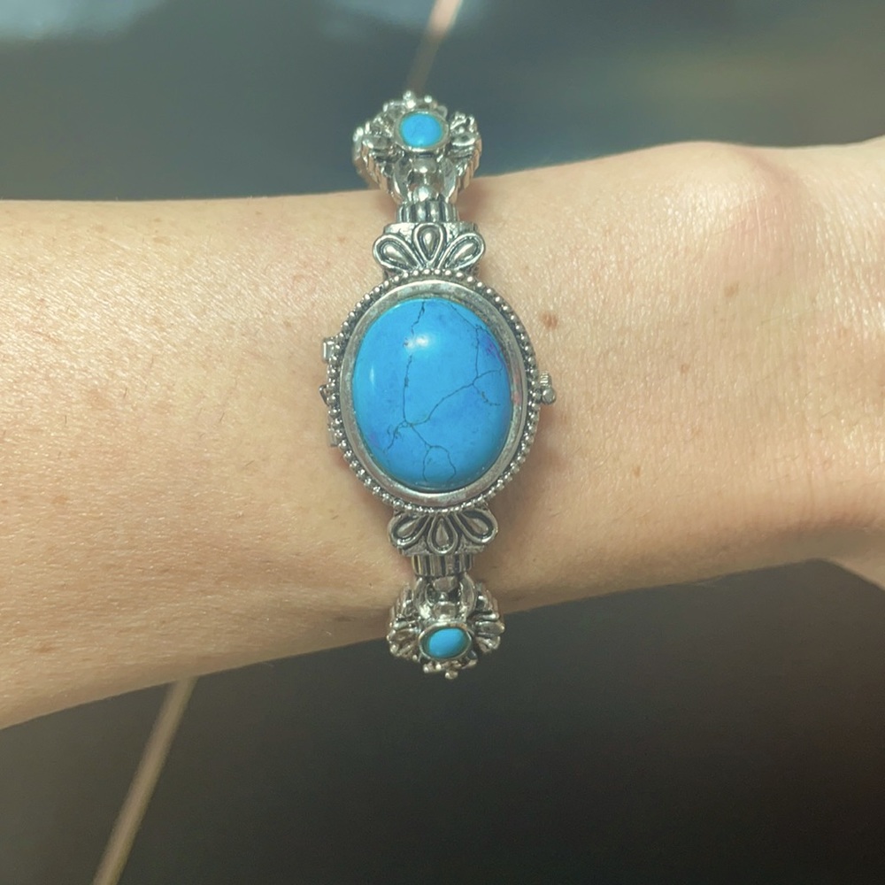 UNIQUE MUST HAVE stainless steel watch !!